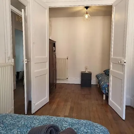 Porte Du Vieux 2, Le Long Du Quai Apartment *